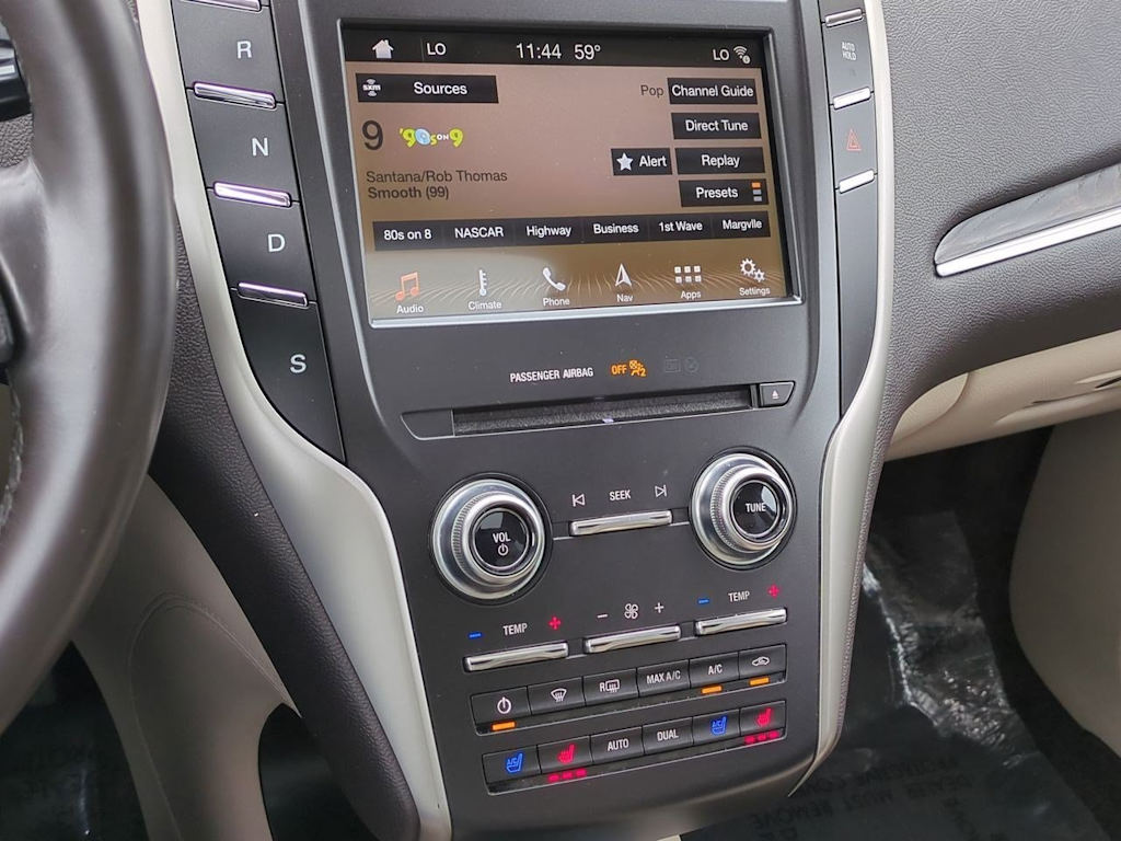 Thumbnail: 2019 Lincoln MKC - 14