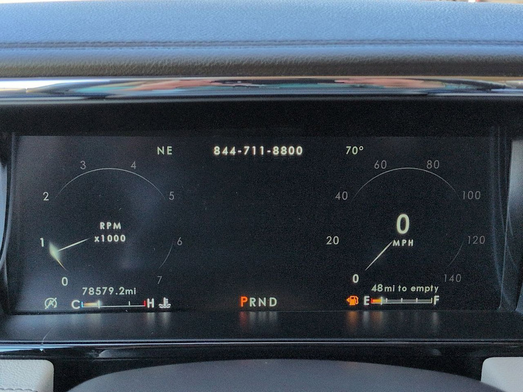 Thumbnail: 2021 Lincoln Navigator - 17