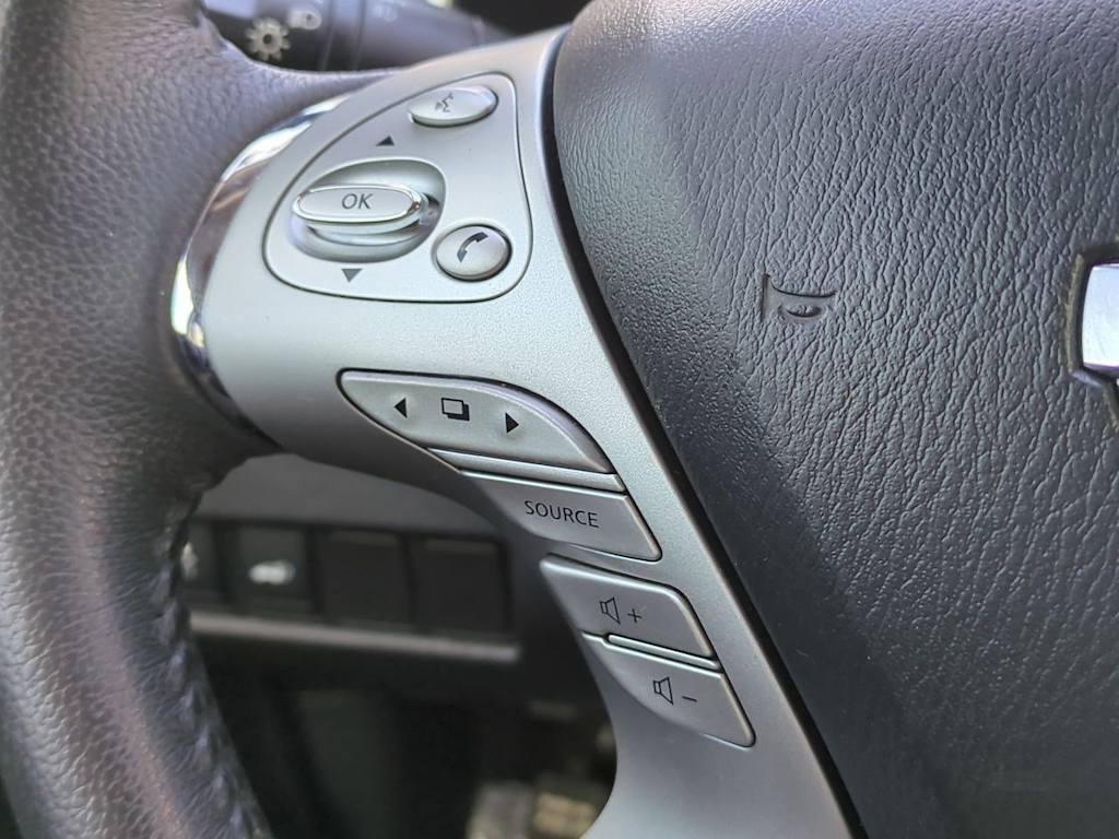 2016 Nissan Murano SL 29