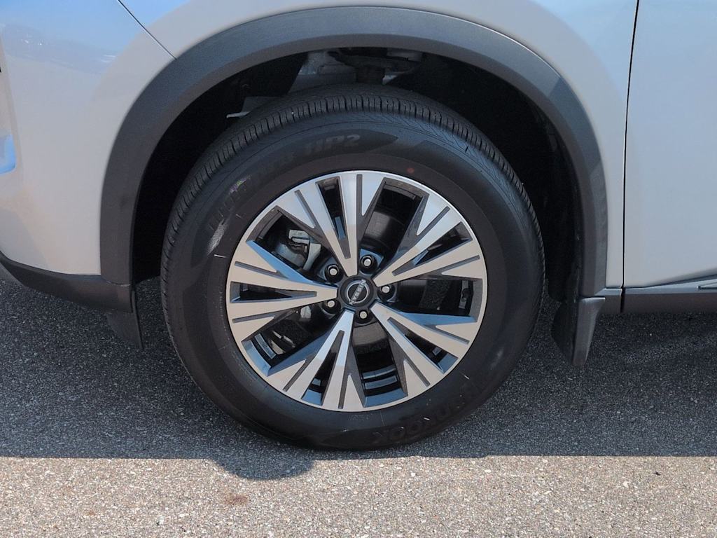 Thumbnail: 2023 Nissan Rogue - 8