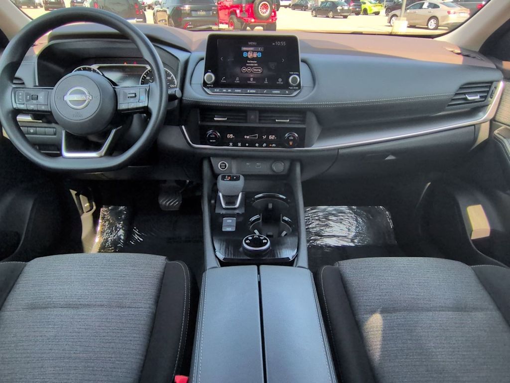 Thumbnail: 2023 Nissan Rogue - 10