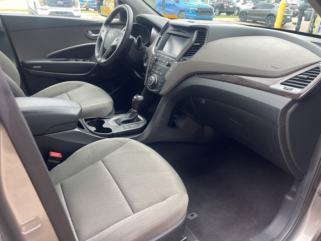 Thumbnail: 2018 Hyundai Santa Fe - 2