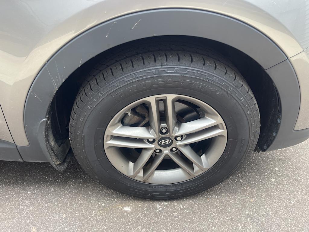 Thumbnail: 2018 Hyundai Santa Fe - 14