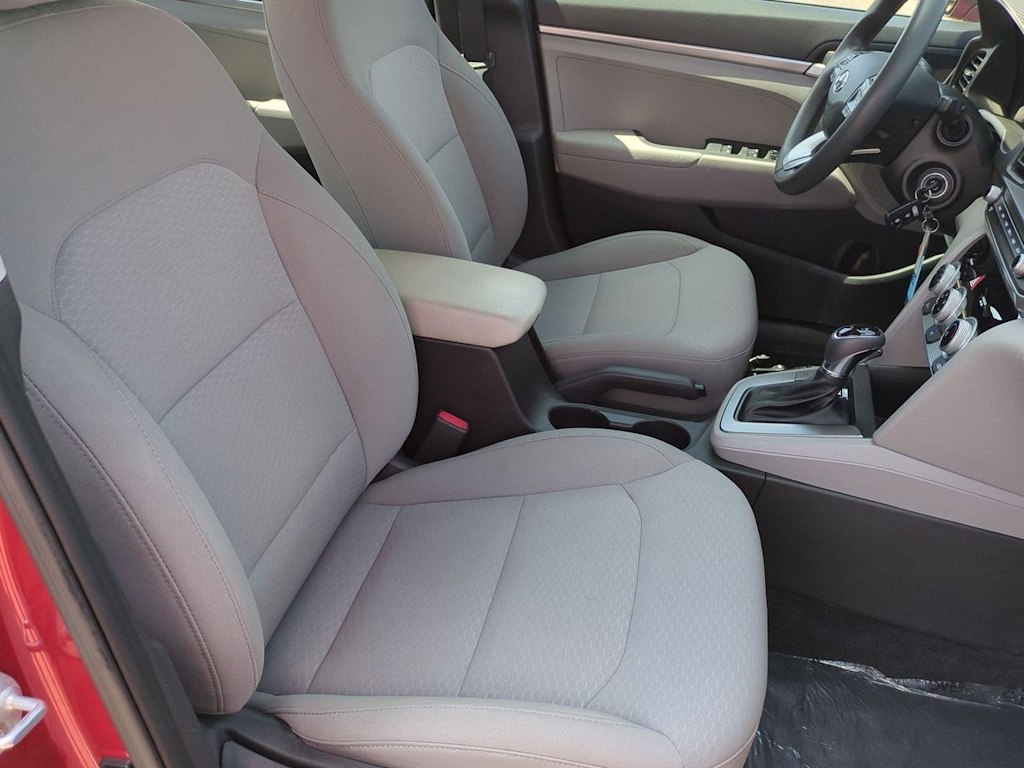 Thumbnail: 2019 Hyundai Elantra - 11