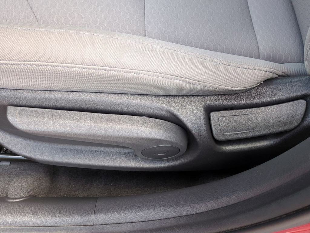 Thumbnail: 2019 Hyundai Elantra - 25