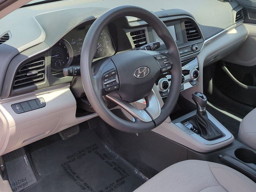 Thumbnail: 2019 Hyundai Elantra - 2