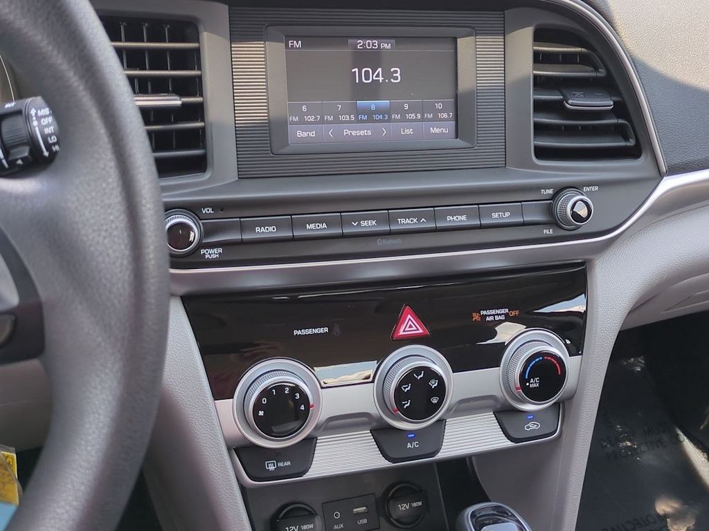 Thumbnail: 2019 Hyundai Elantra - 14