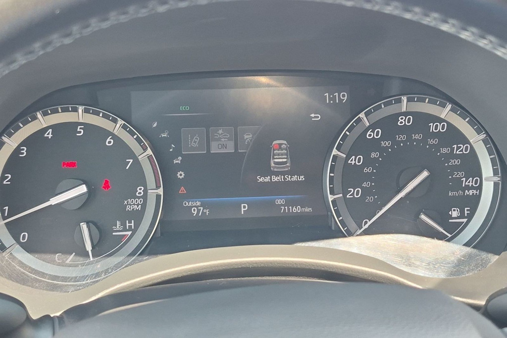 Thumbnail: 2021 Toyota Highlander - 17
