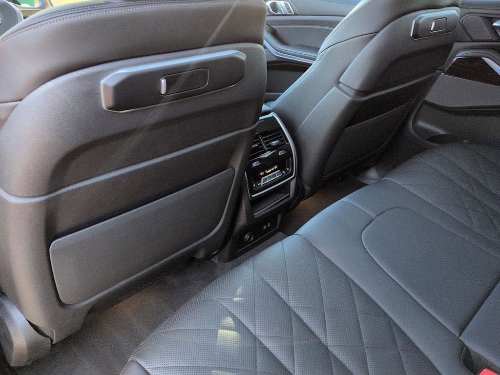 Thumbnail: 2024 BMW X5 - 13