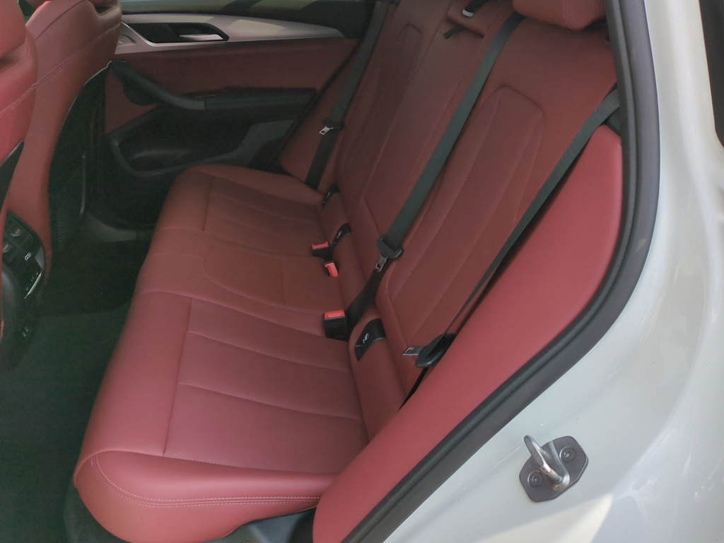 2022 BMW X4 xDrive30i 27