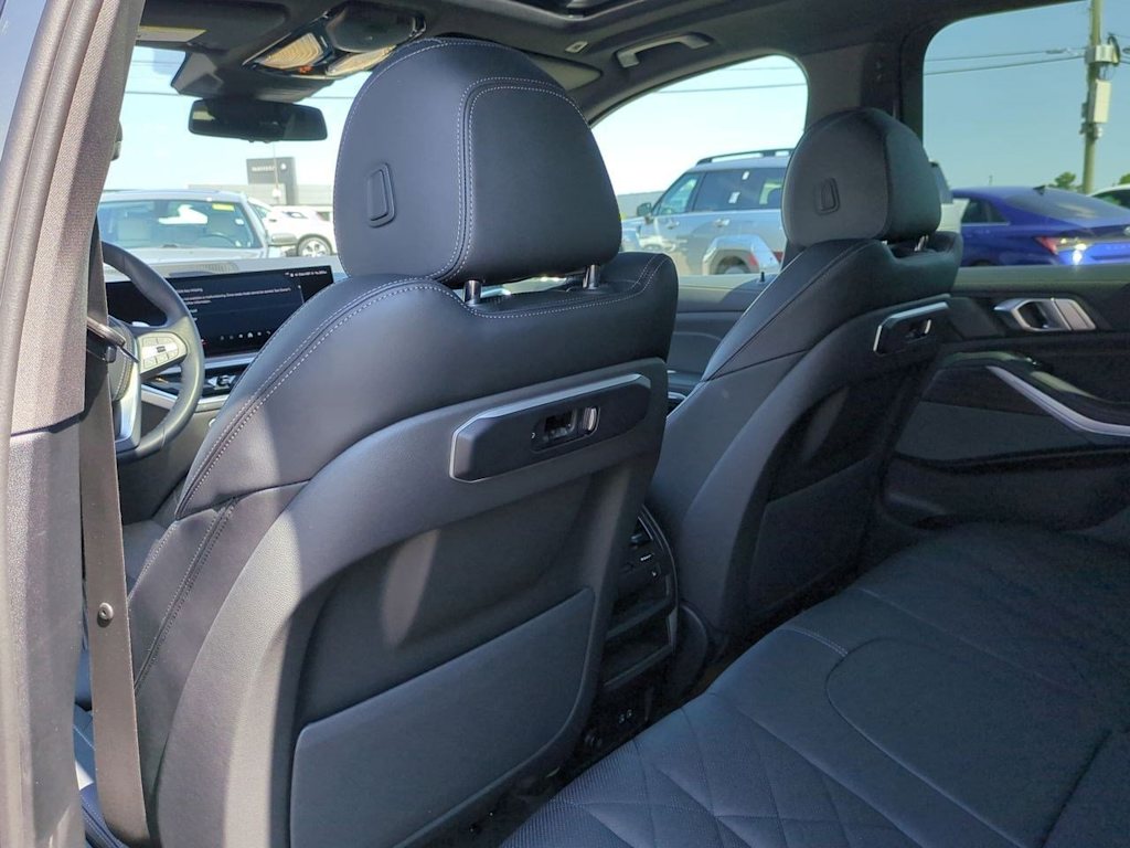 Thumbnail: 2025 BMW X5 - 13