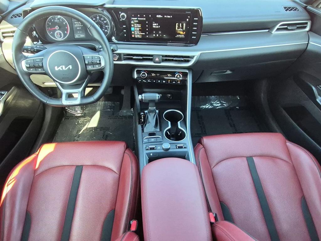 Thumbnail: 2023 Kia K5 - 10