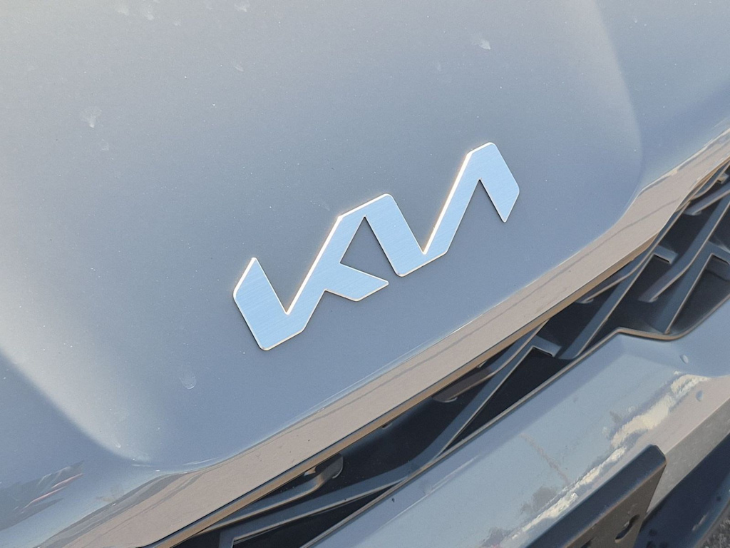 Thumbnail: 2023 Kia K5 - 7