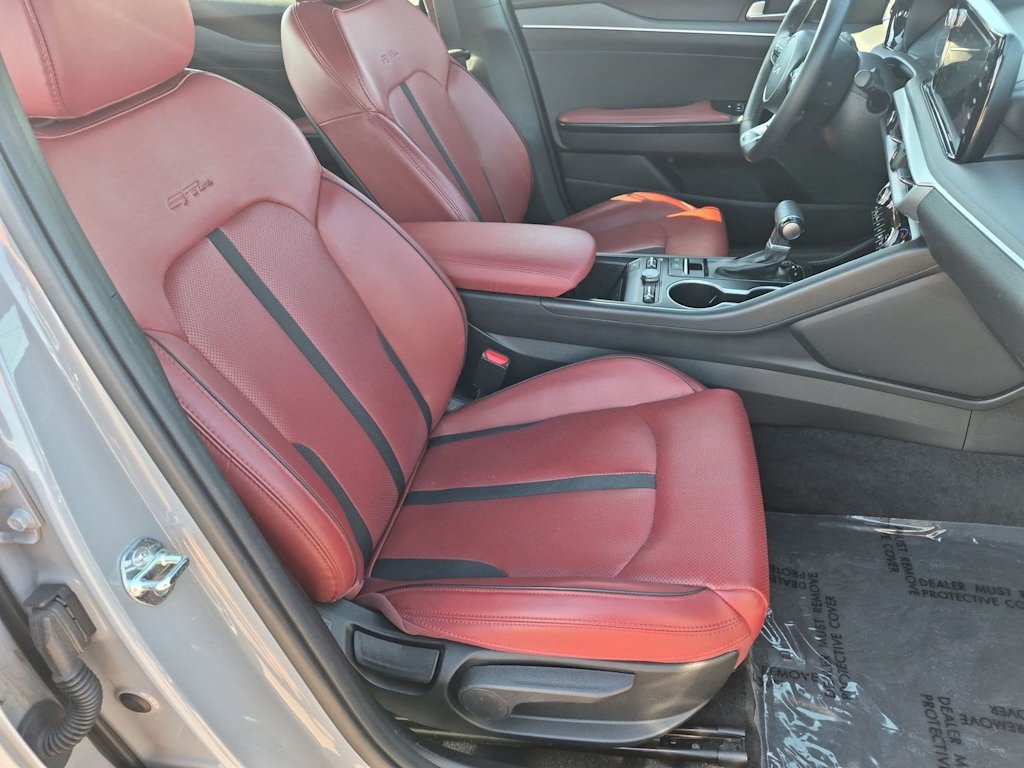 Thumbnail: 2023 Kia K5 - 12