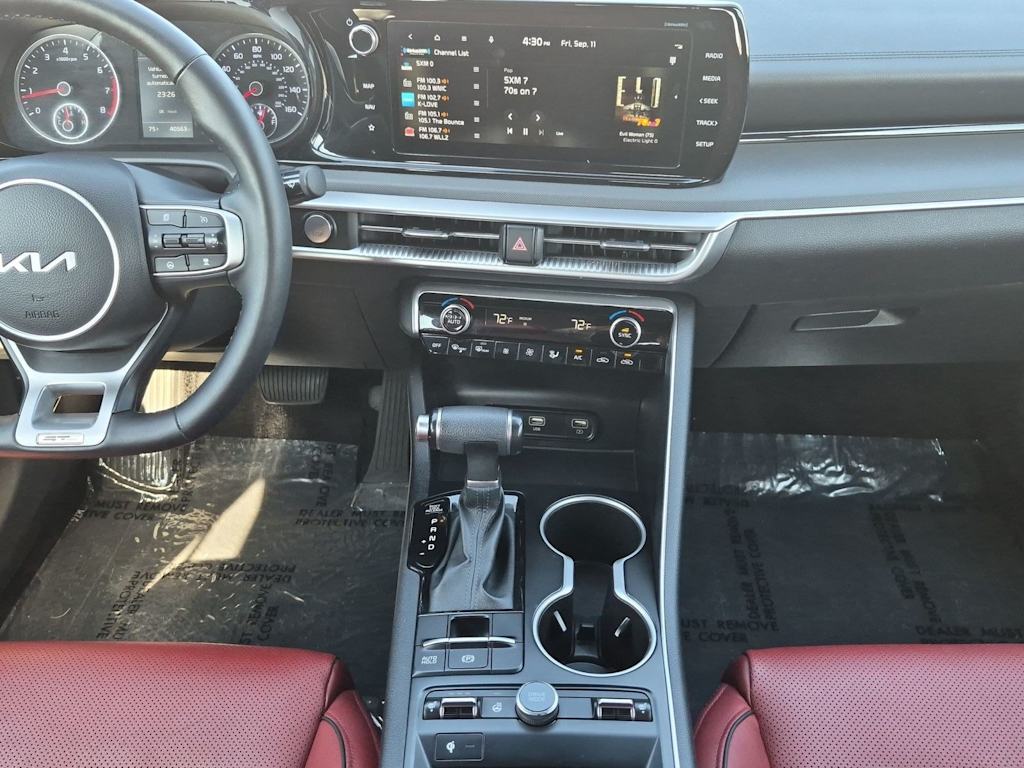 Thumbnail: 2023 Kia K5 - 15