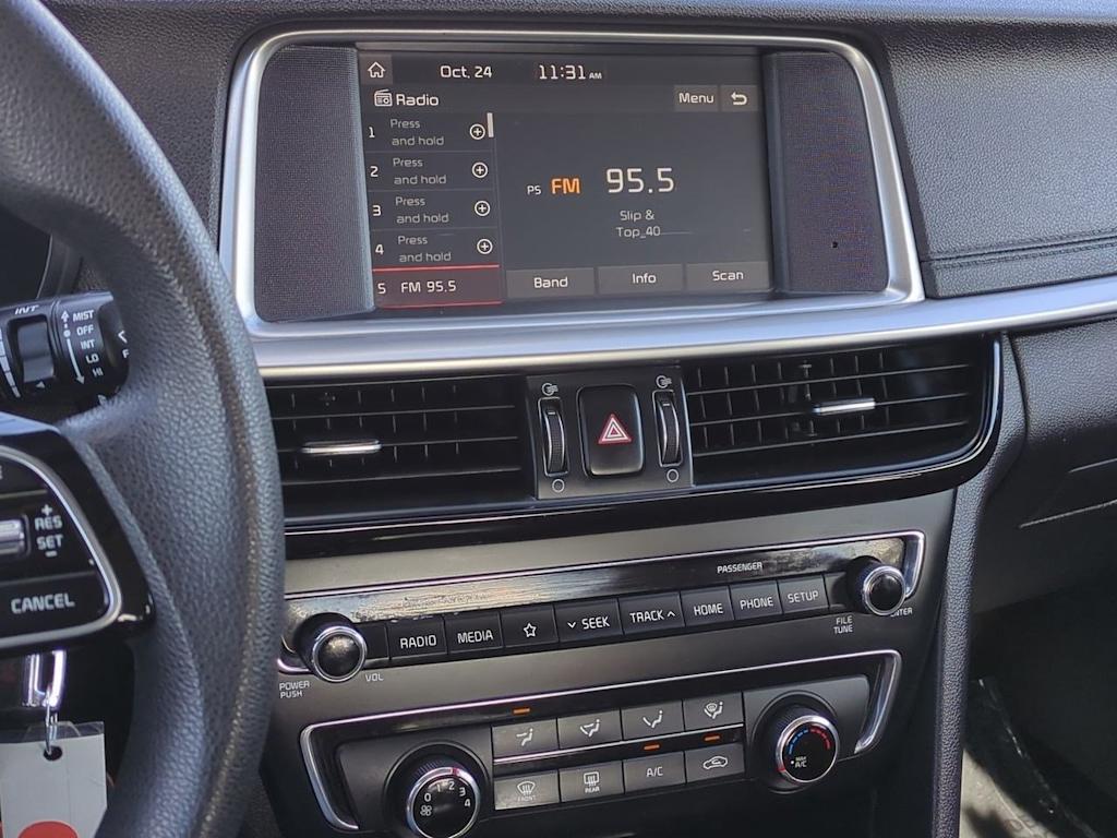 Thumbnail: 2020 Kia Optima - 13