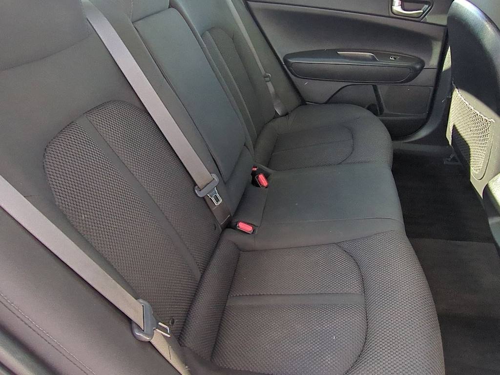 Thumbnail: 2020 Kia Optima - 25