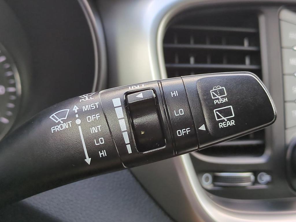 Thumbnail: 2018 Kia Sorento - 29