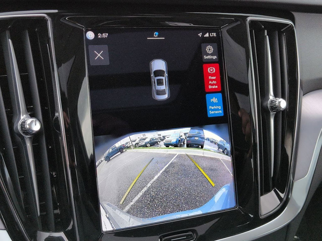 Thumbnail: 2024 Volvo S60 - 34