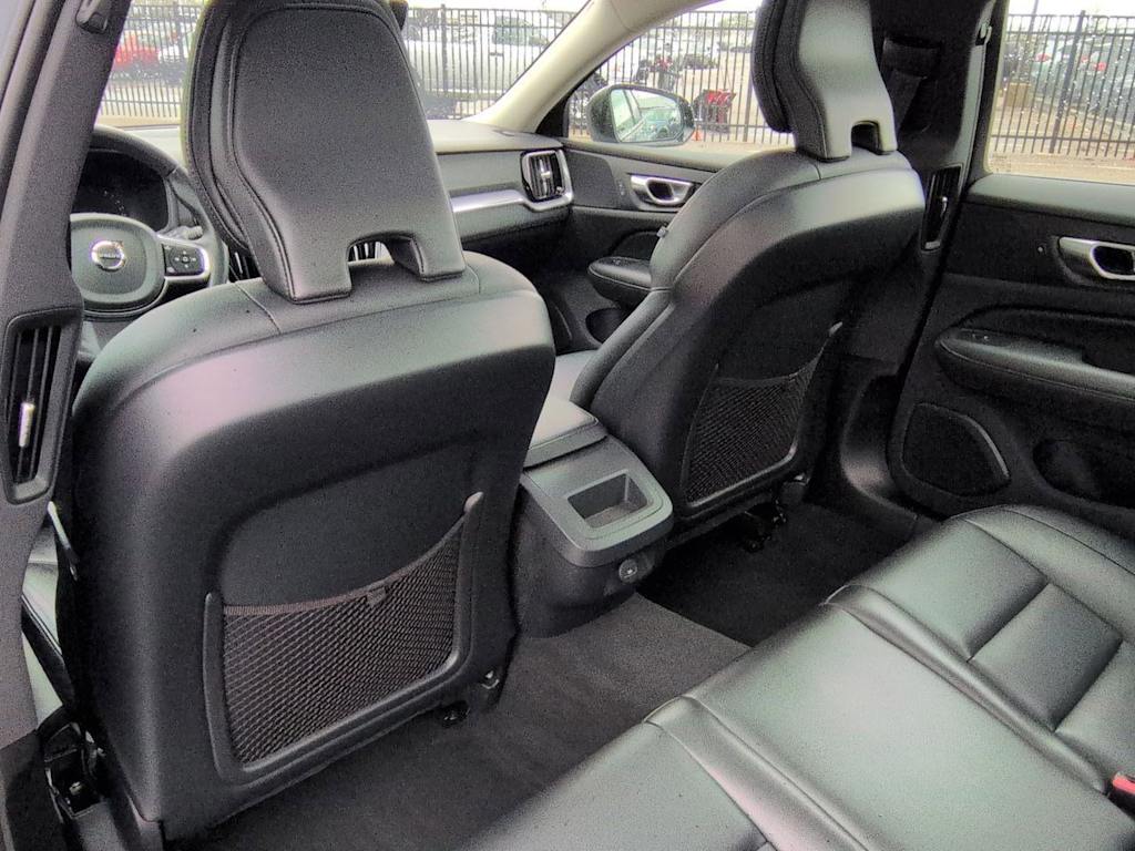 Thumbnail: 2024 Volvo S60 - 13