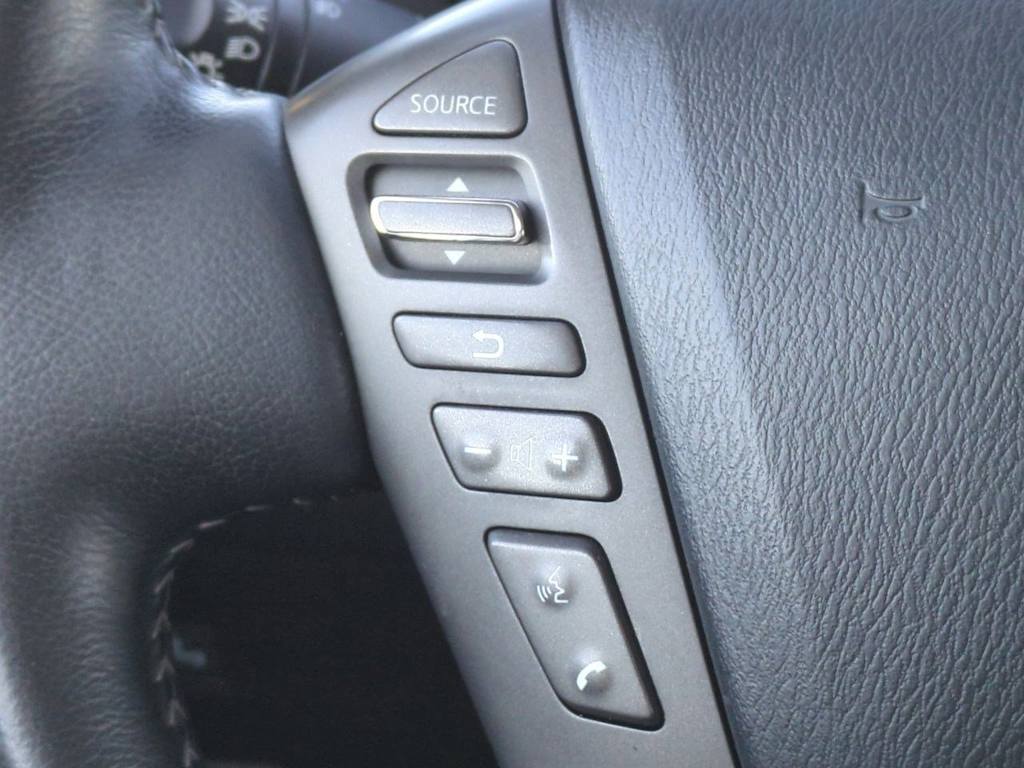 Thumbnail: 2017 Nissan Armada - 32