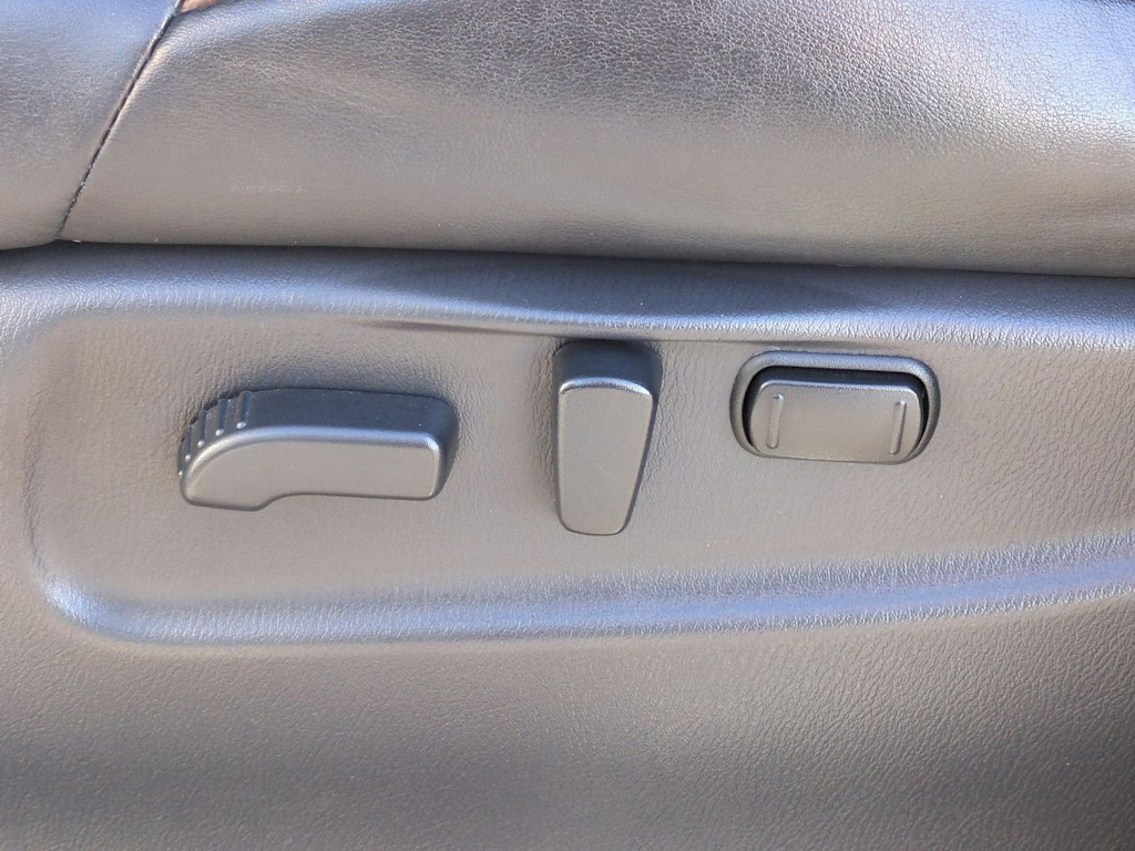 Thumbnail: 2017 Nissan Armada - 26