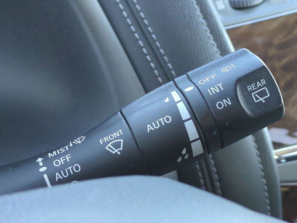 Thumbnail: 2017 Nissan Armada - 16