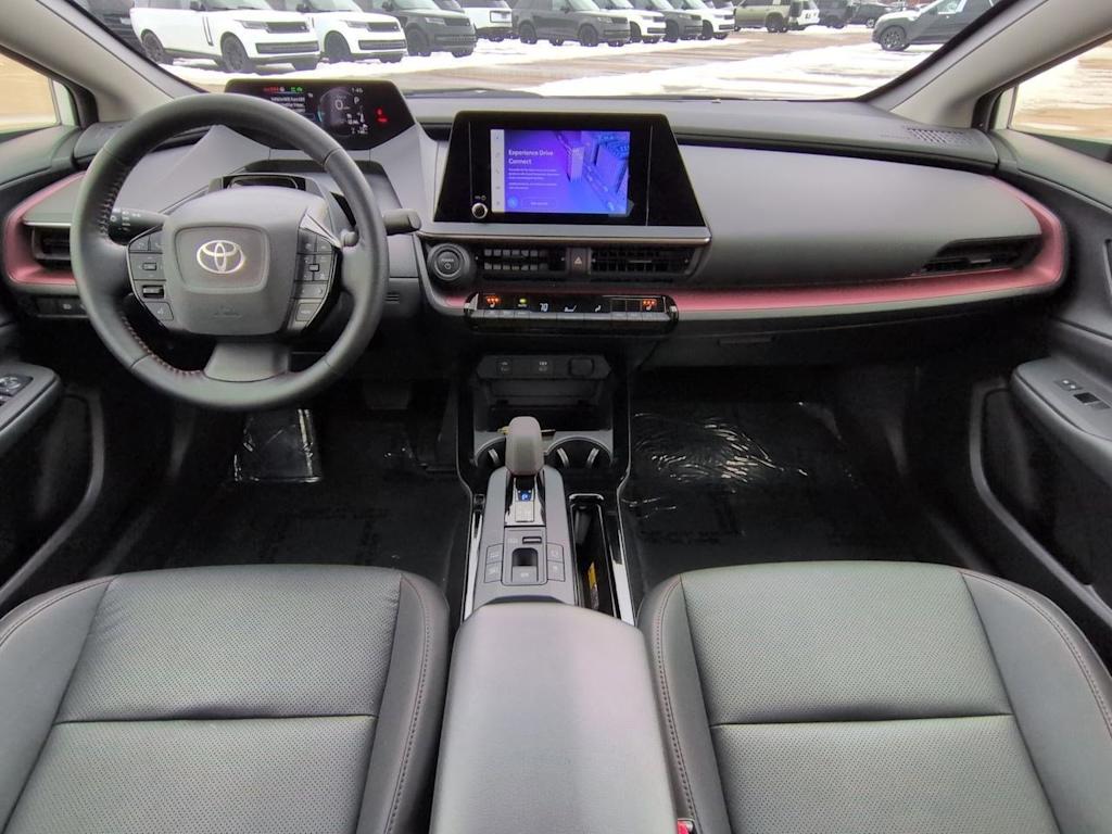 Thumbnail: 2023 Toyota Prius Prime - 10