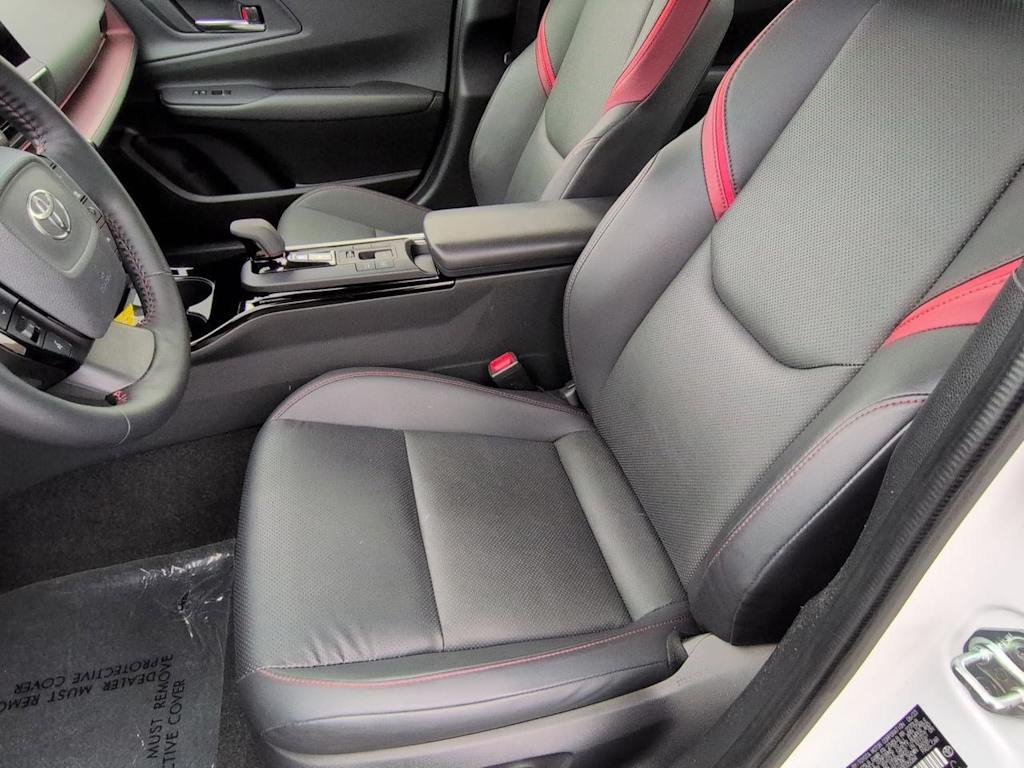 Thumbnail: 2023 Toyota Prius Prime - 11