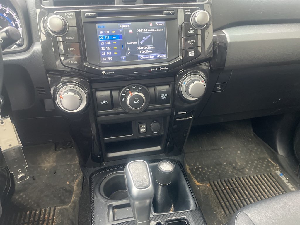 Thumbnail: 2018 Toyota 4Runner - 11