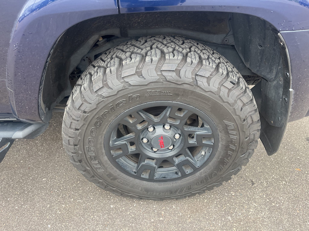 Thumbnail: 2018 Toyota 4Runner - 18