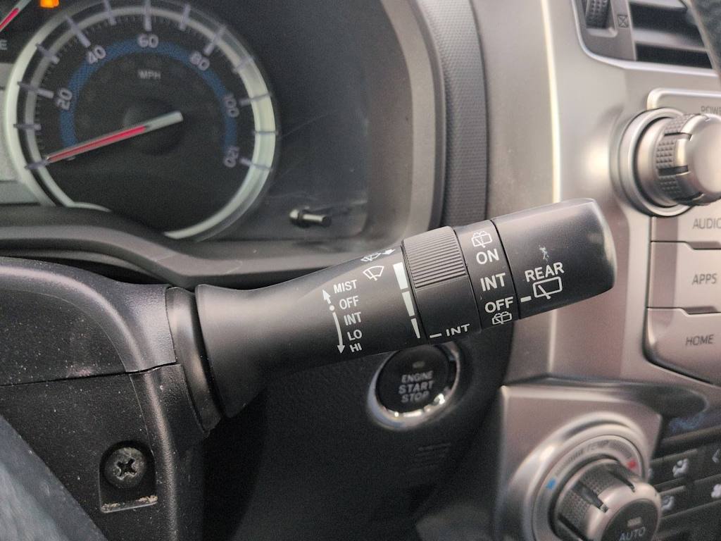 Thumbnail: 2018 Toyota 4Runner - 33