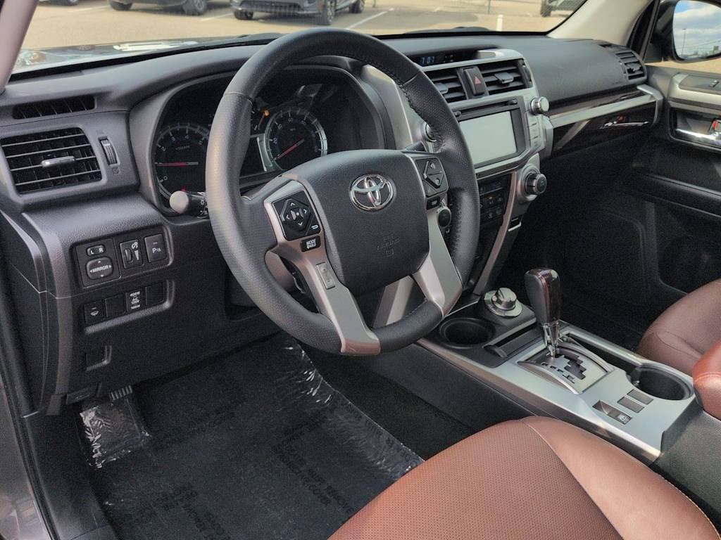 Thumbnail: 2018 Toyota 4Runner - 2