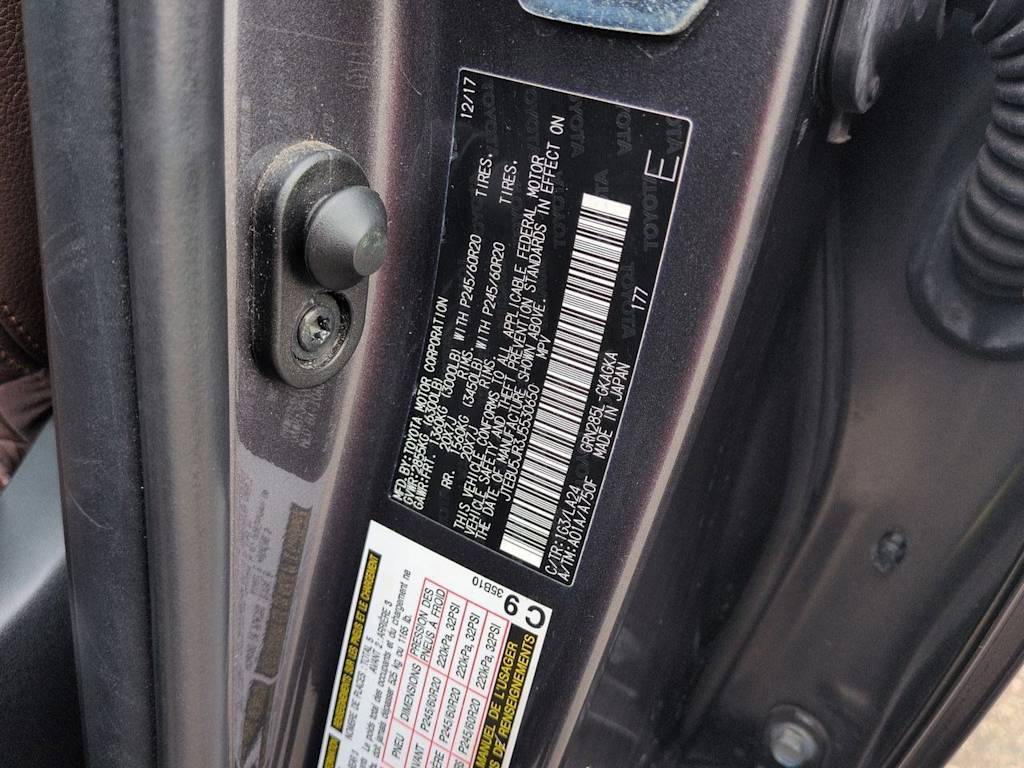 Thumbnail: 2018 Toyota 4Runner - 20