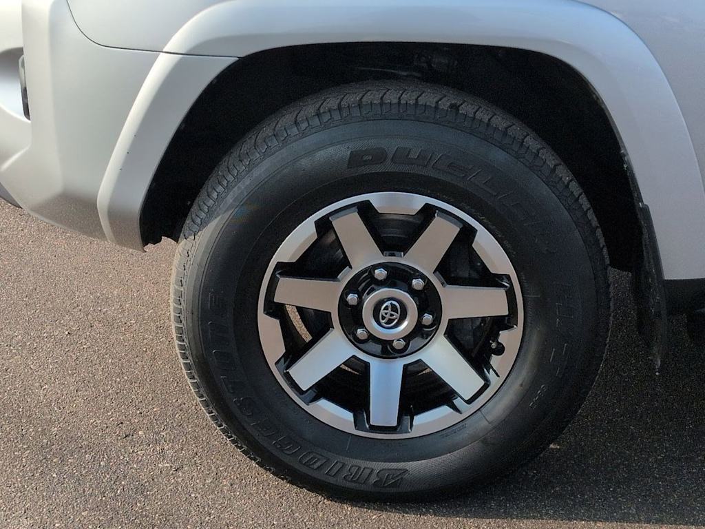 Thumbnail: 2024 Toyota 4Runner - 8