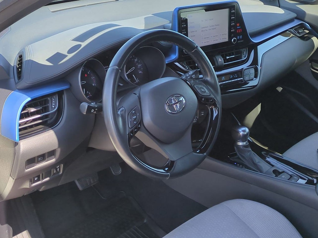 2019 Toyota C-HR LE 2