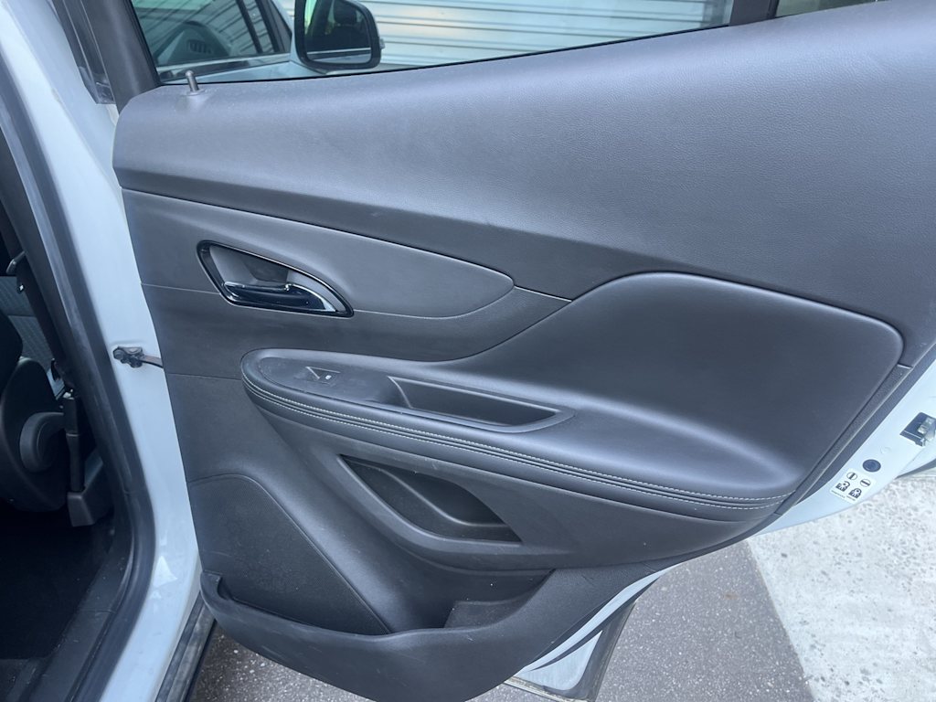 Thumbnail: 2019 Buick Encore - 21