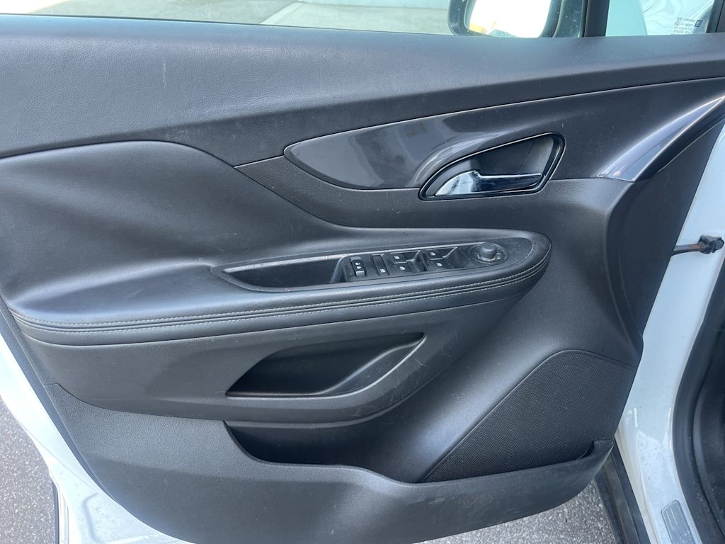 Thumbnail: 2019 Buick Encore - 18