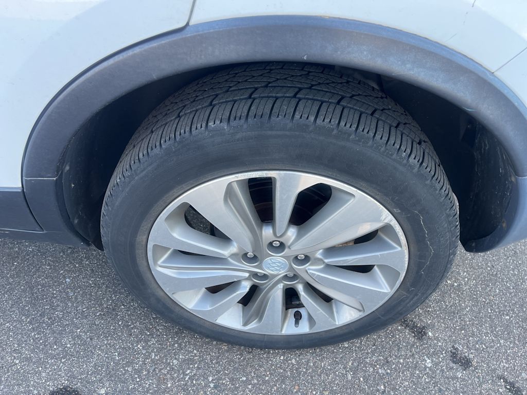 Thumbnail: 2019 Buick Encore - 25