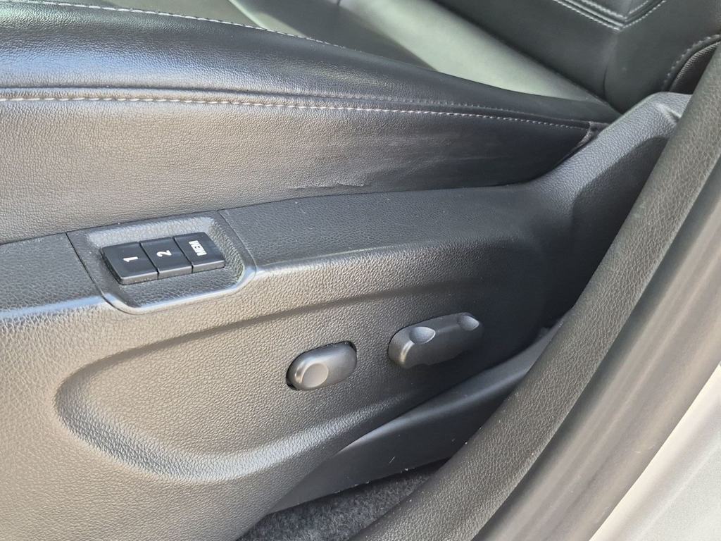 Thumbnail: 2018 Buick Encore - 25