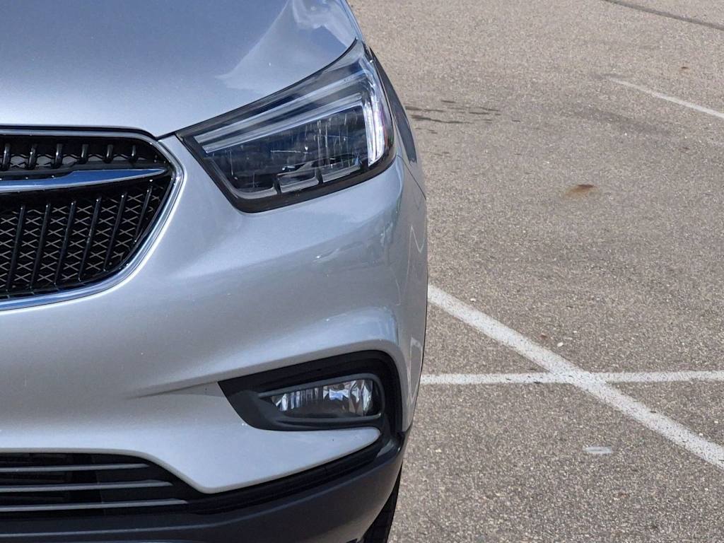 Thumbnail: 2018 Buick Encore - 7