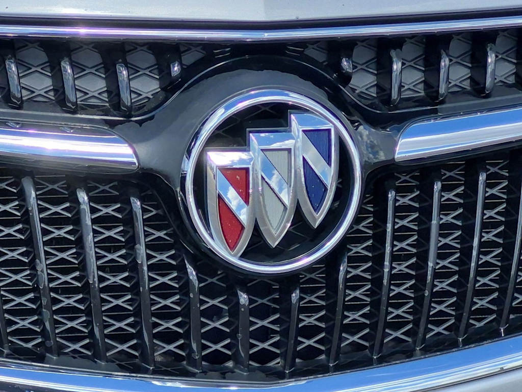 Thumbnail: 2018 Buick Encore - 23