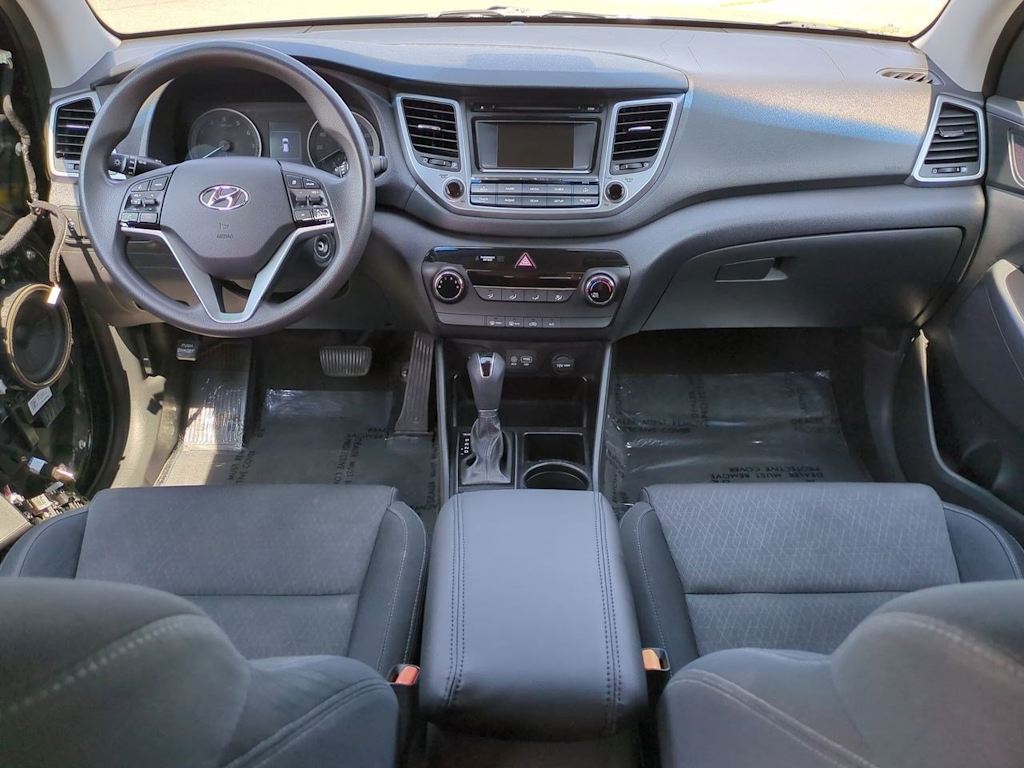 Thumbnail: 2016 Hyundai Tucson - 9