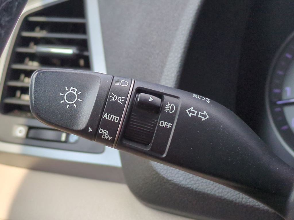 Thumbnail: 2016 Hyundai Tucson - 32