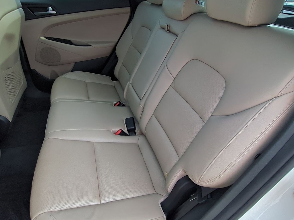Thumbnail: 2016 Hyundai Tucson - 12