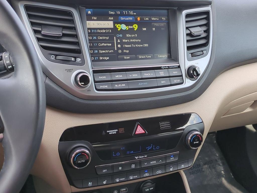 Thumbnail: 2016 Hyundai Tucson - 14