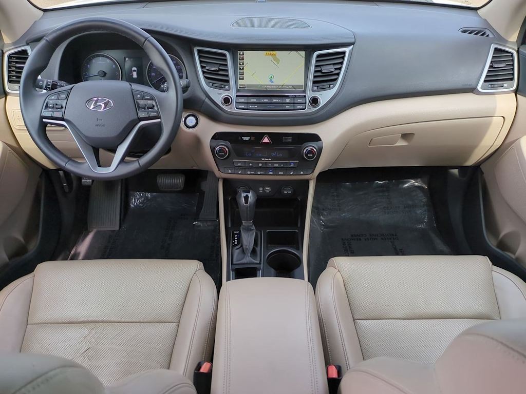 Thumbnail: 2016 Hyundai Tucson - 9