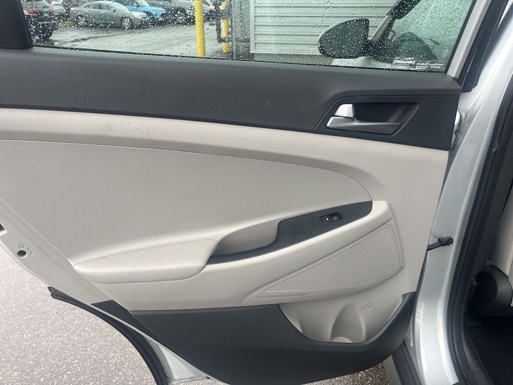 Thumbnail: 2016 Hyundai Tucson - 23