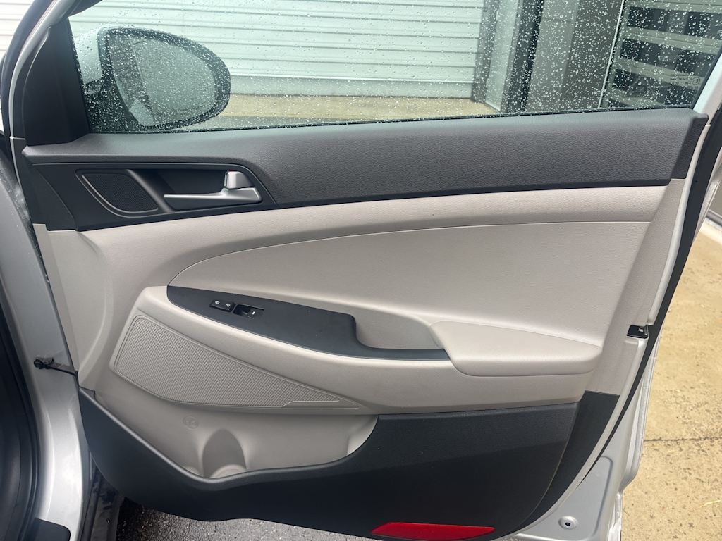 Thumbnail: 2016 Hyundai Tucson - 20