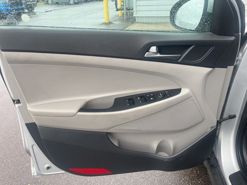 Thumbnail: 2016 Hyundai Tucson - 24